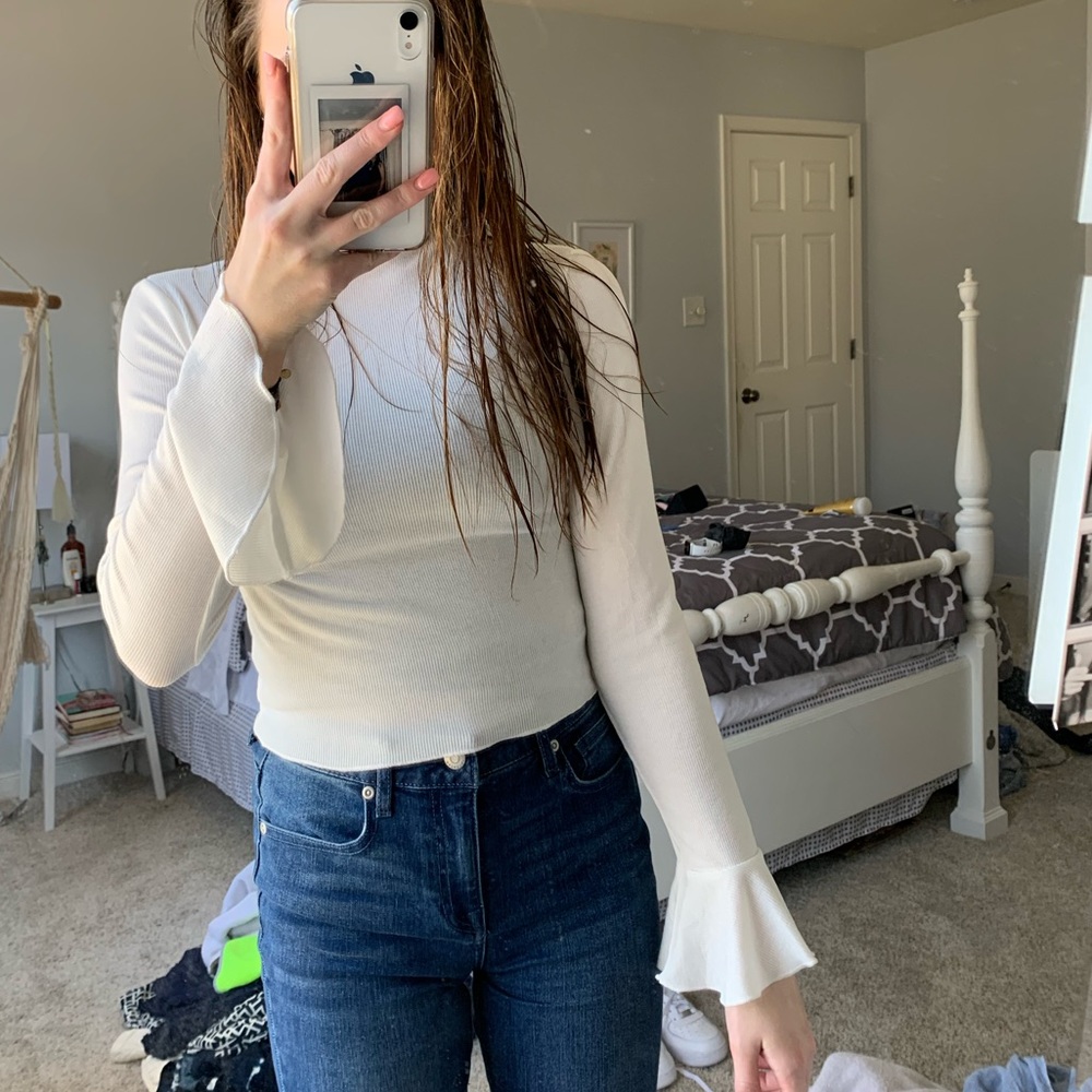 PRINCESS POLLY FLARE SLEEVE TOP